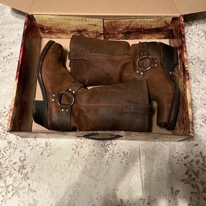 FRYE BOOTS